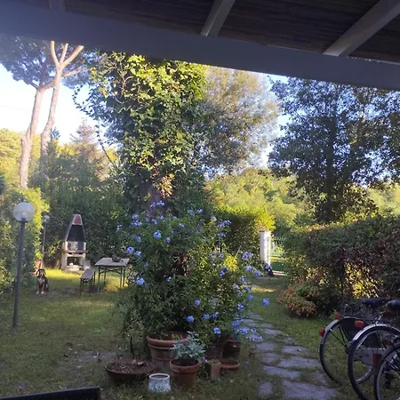 Casa Tra Mare E Montagna A Dei Marmi