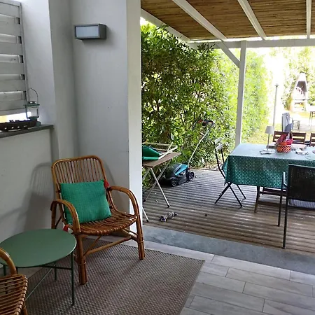 Casa Tra Mare E Montagna A Dei Marmi Forte dei Marmi